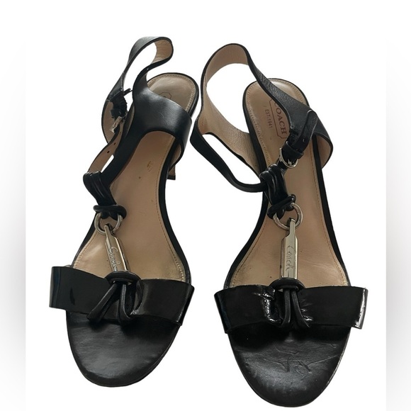 COACH Genesis Black T-Strap Patent Leather Heel Sandals Shoes Sz 8 B. - Picture 8 of 9